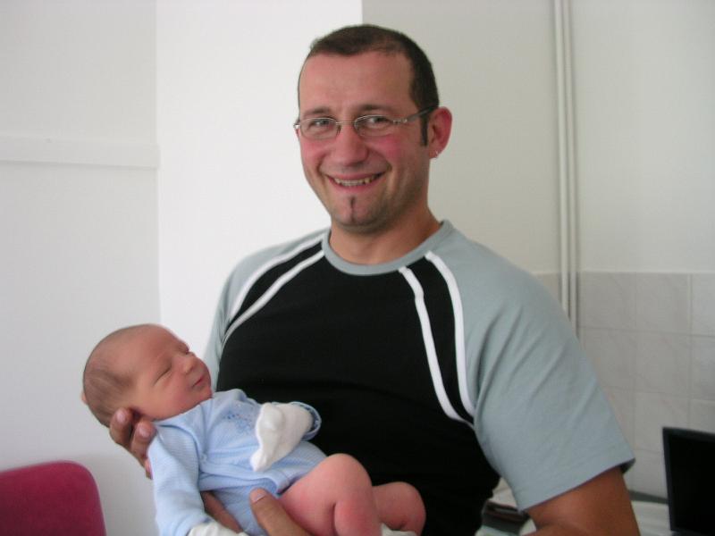 DSCN2000.JPG - Visite du cousin Gu�ric...
