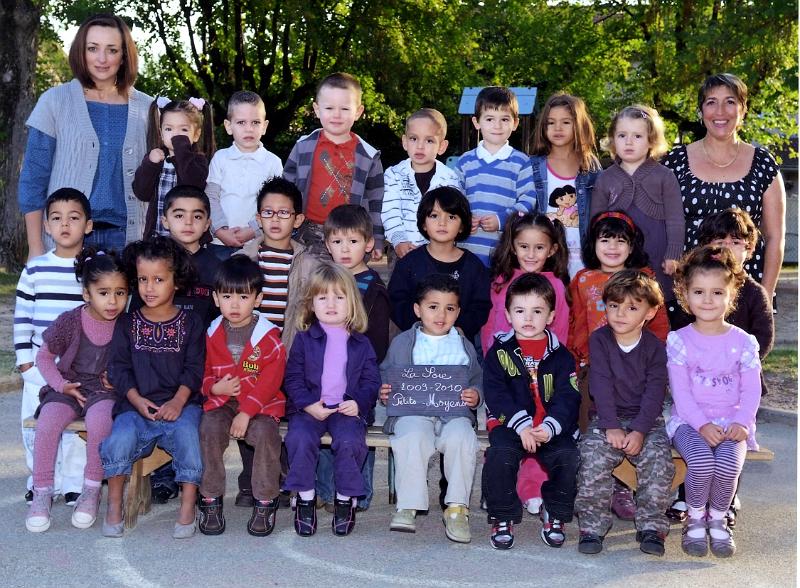 Ecole_2009_2010.jpg - La photo de ma première année d'école...