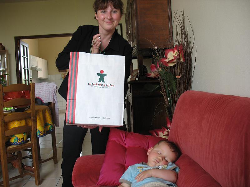 IMG_4906.JPG - Le petit cadeau de maman...