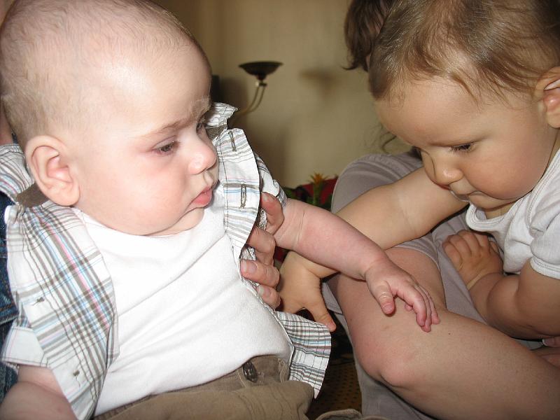 IMG_4719.JPG - Le petit Lucas est pass� me faire une petite visite, il a bien grandi lui aussi...