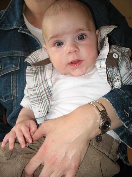 IMG_4726.JPG - Le petit Lucas en gros plan...