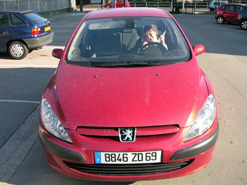 DSCN2635.JPG - Maman qui doit garer la voiture...